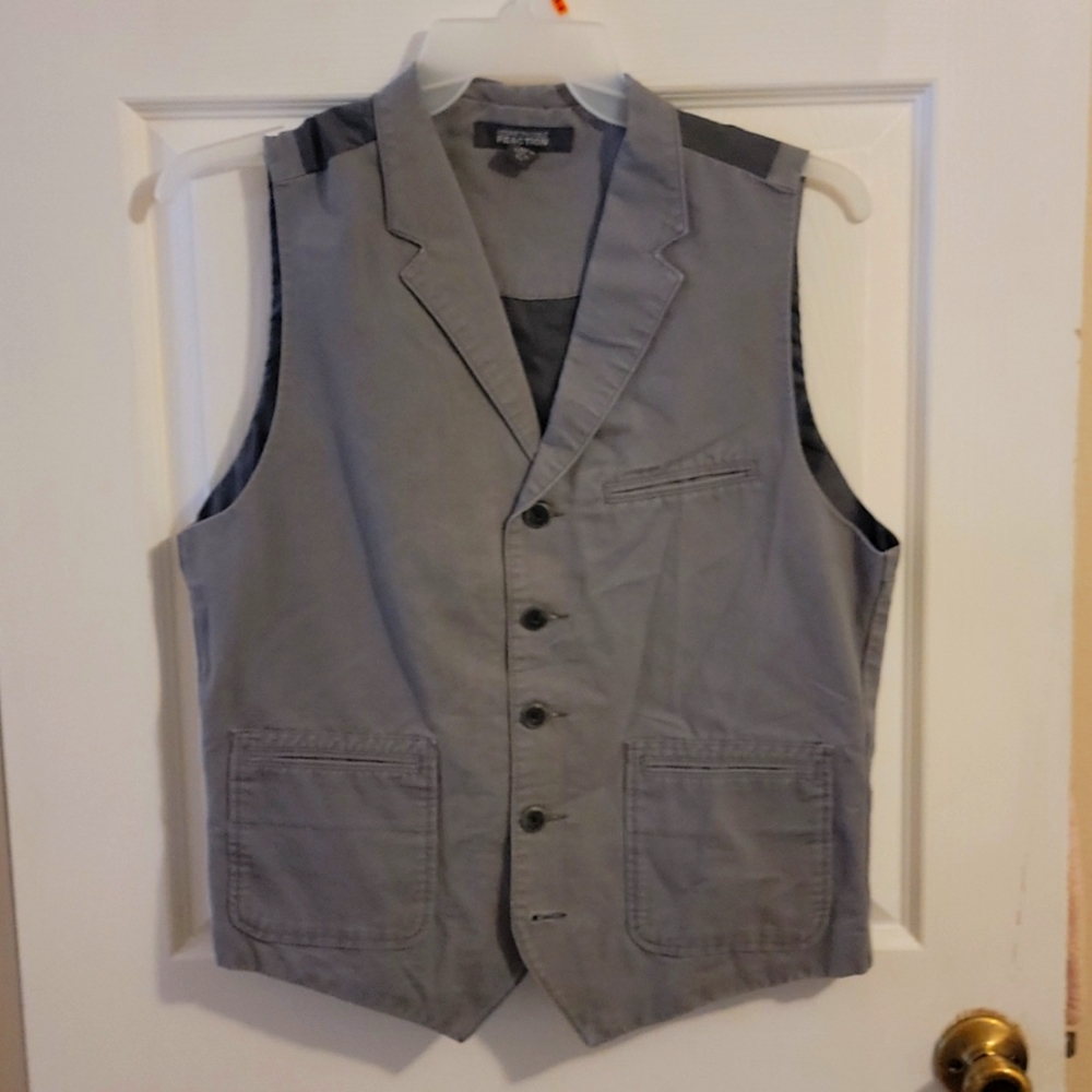 Kenneth Cole Vest